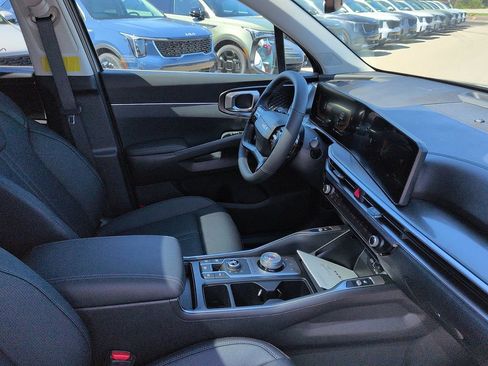 New 2026 Kia Sorento EX AWD/4WD image 7