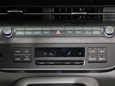 Certified 2026 Hyundai Kona SEL Sport image 21