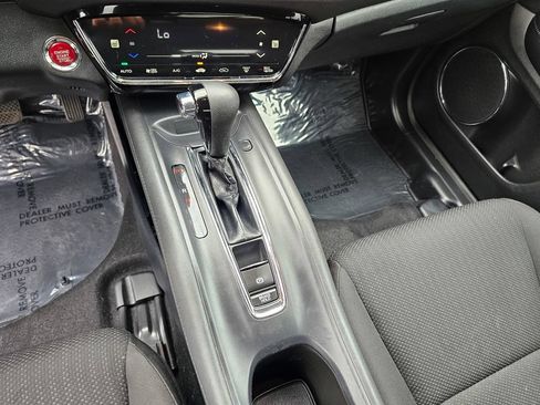 Used 2018 Honda HR-V EX image 30