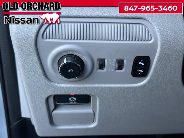 Used 2022 Jeep Wagoneer Series II w/ Convenience Group I AWD/4WD image 13