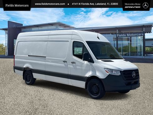 New 2025 Mercedes-Benz Sprinter 2500 image 1
