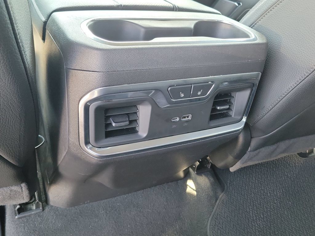 Used 2024 GMC Sierra 1500 Denali w/ Technology Package AWD/4WD image 22