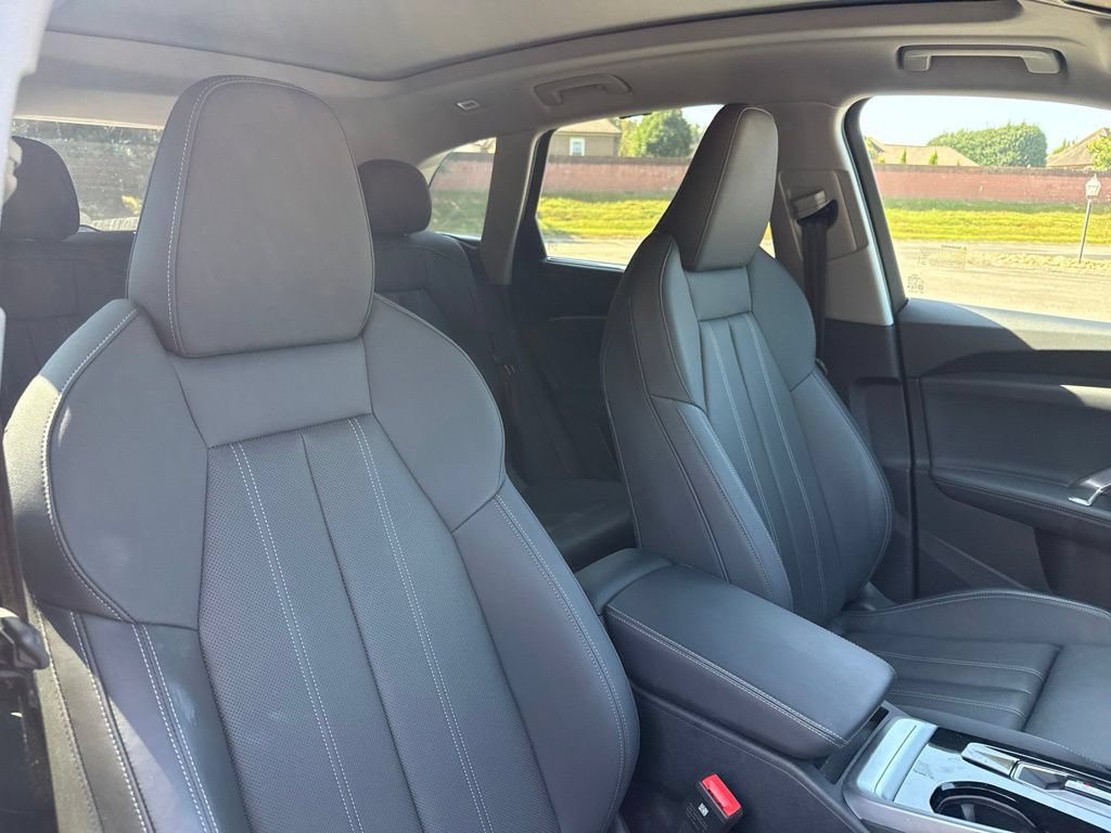Used 2025 Audi Q5 Premium AWD/4WD image 15