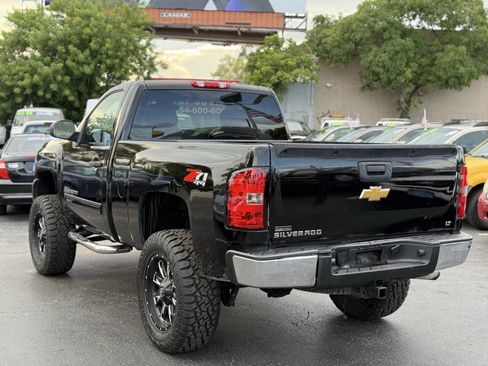 Used 2012 Chevrolet Silverado 1500 LT w/ Interior Plus Package image 4