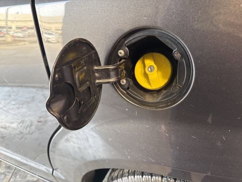 Used 2019 Dodge Grand Caravan GT image 10