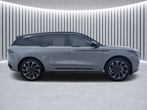 New 2026 Lincoln Nautilus Black Label AWD/4WD image 2
