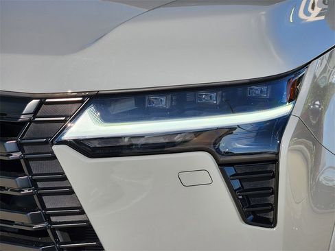 Used 2025 Lexus GX 550 550 Luxury+ image 9