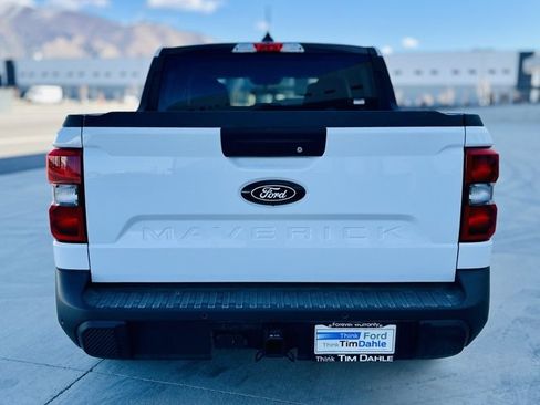 New 2025 Ford Maverick XLT w/ XLT Luxury Package image 9