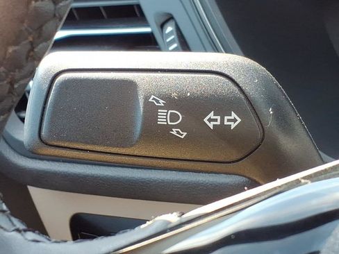 Used 2023 Ford Escape Active w/ Tech Pack #2 AWD/4WD image 19