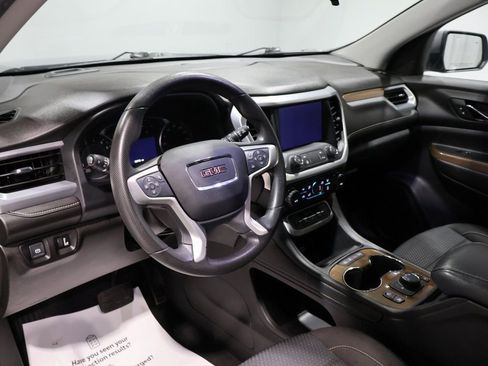 Used 2021 GMC Acadia SLE w/ Driver Convenience Package image 17