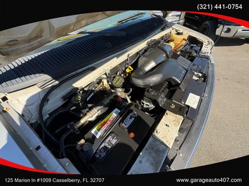 Used 2003 Ford E-150 and Econoline 150 Commercial Van 3D image 69