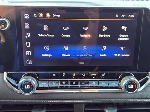 Used 2024 Chevrolet Colorado LT w/ LT Convenience Package II image 19