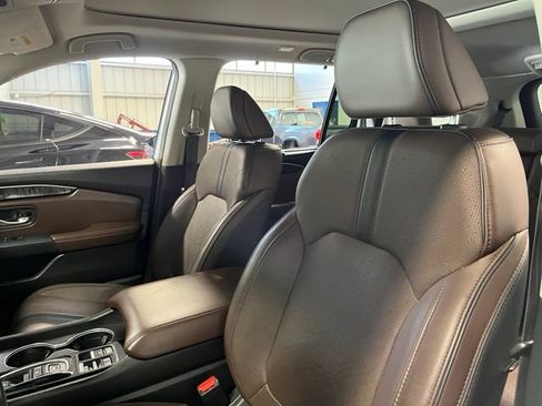 Used 2023 Honda Pilot Elite image 23