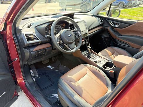 Used 2022 Subaru Forester Touring w/ Popular Package #2 AWD/4WD image 2