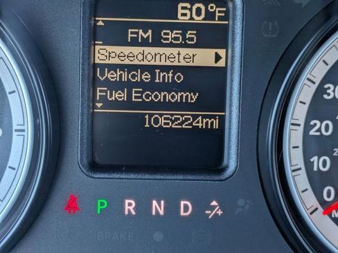 Used 2014 RAM 1500 Express image 25