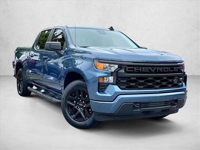 Used 2024 Chevrolet Silverado 1500 Custom w/ Turbomax Blackout Package RWD image 12