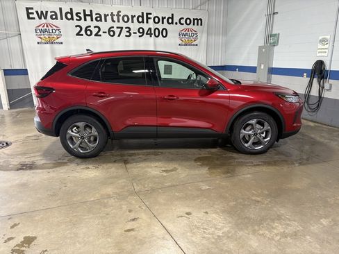 New 2026 Ford Escape ST-Line Select w/ Equipment Group 401A image 9