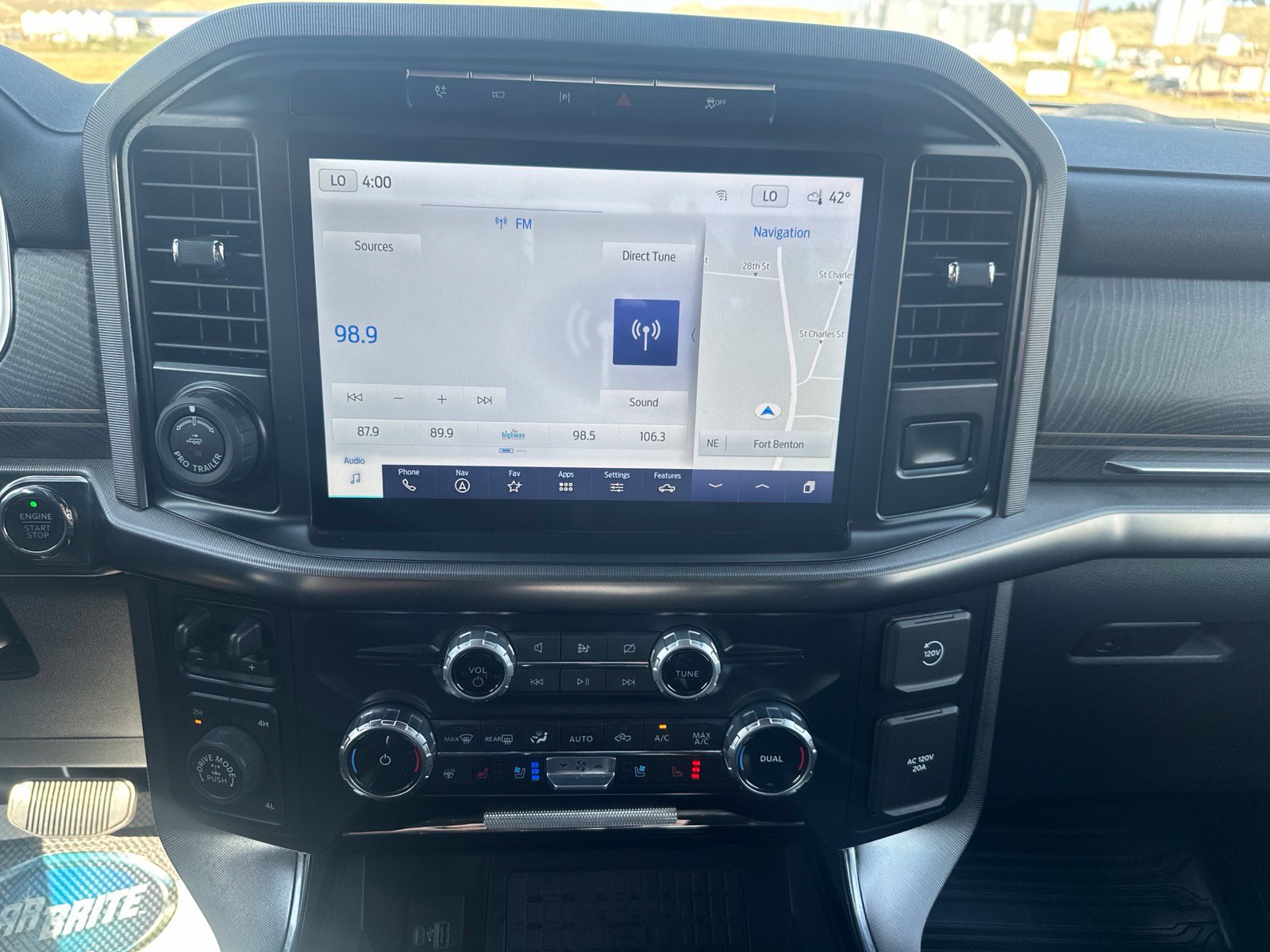 Used 2023 Ford F150 Platinum AWD/4WD image 15