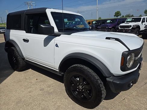 Used 2024 Ford Bronco Black Diamond AWD/4WD image 13