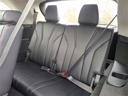 Used 2023 Acura MDX SH-AWD w/ Technology Package image 11