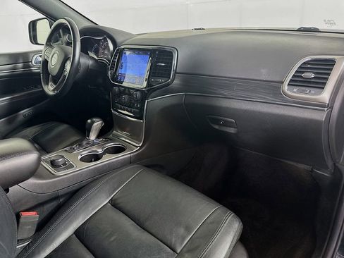 Used 2019 Jeep Grand Cherokee Limited AWD/4WD image 34