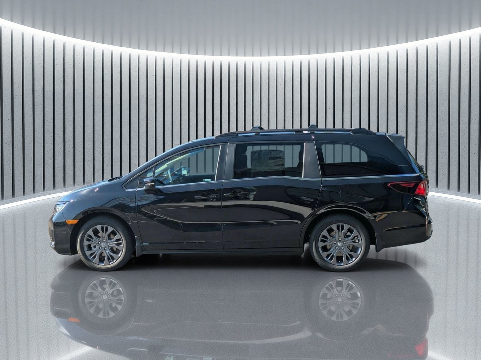 New 2027 Honda Odyssey Touring image 9