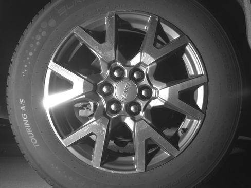 Used 2023 GMC Acadia SLT AWD/4WD image 15