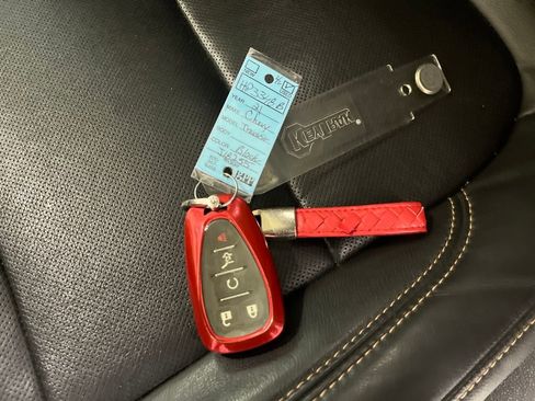 Used 2021 Chevrolet Traverse Premier w/ Redline Edition image 82