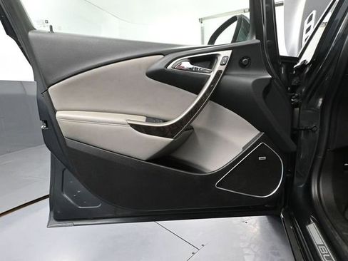 Used 2016 Buick Verano Sport Touring w/ Experience Buick Package image 18