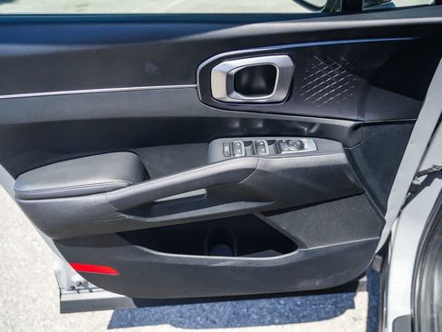 Used 2025 Kia Sorento EX w/ Panoramic Sunroof Package FWD image 21