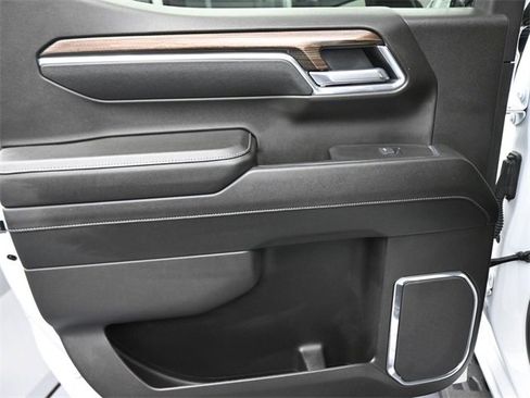 Used 2025 Chevrolet Silverado 1500 LT Trail Boss w/ LT Trail Boss Premium Package image 38