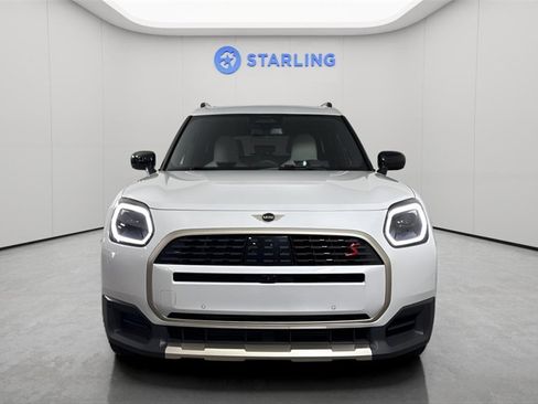 Used 2025 MINI Cooper Countryman S w/ Comfort Package Max image 15
