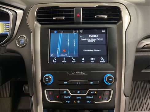 Used 2019 Ford Fusion SEL image 16