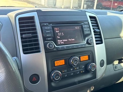 Used 2017 Nissan Frontier SV w/ SV Value Truck Package image 17