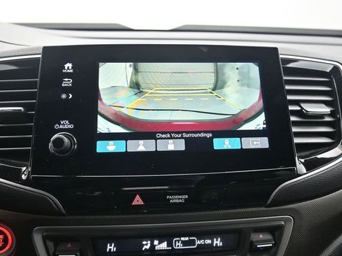 Used 2023 Honda Passport TrailSport image 18