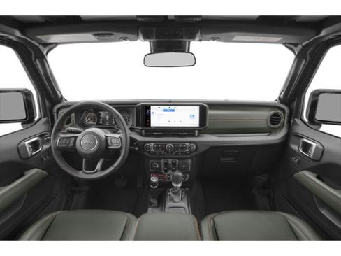 Used 2025 Jeep Gladiator Mojave AWD/4WD image 10