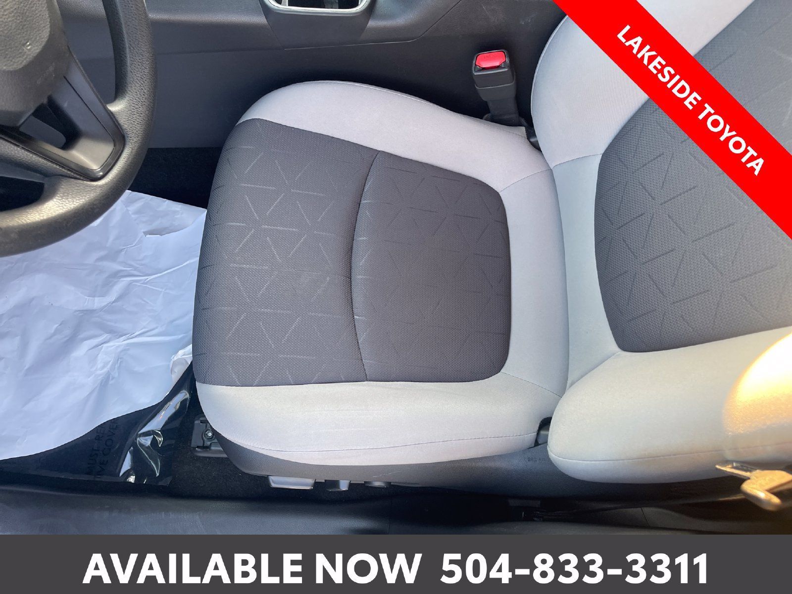 Used 2021 Toyota RAV4 XLE w/ Convenience Package AWD/4WD image 25