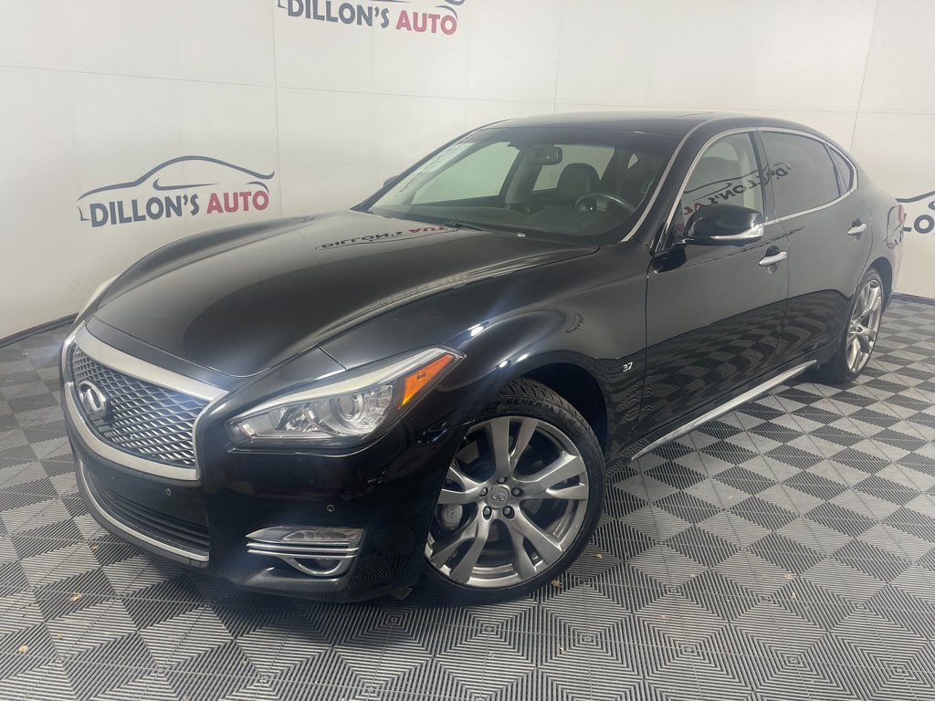 Used 2017 INFINITI Q70 L 3.7 AWD/4WD image 1