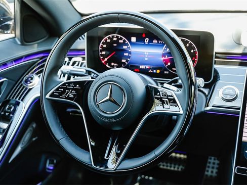 New 2025 Mercedes-Benz S 580 4MATIC Sedan image 13
