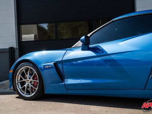 Used 2009 Chevrolet Corvette Z06 w/ Preferred Equipment Group RWD image 28