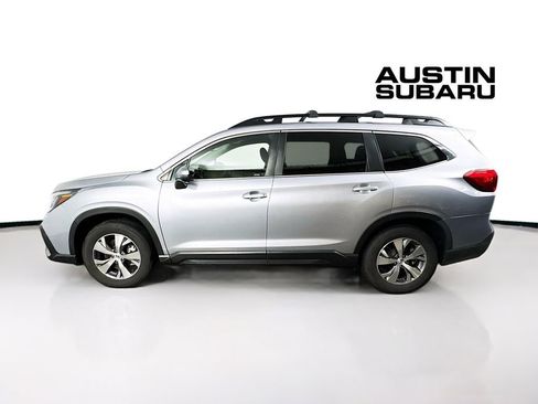 Used 2023 Subaru Ascent Premium w/ Convenience Package AWD/4WD image 4