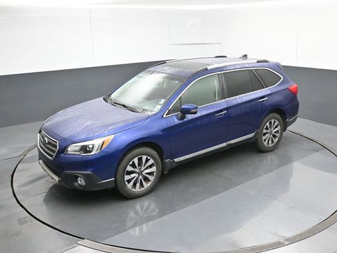 Used 2017 Subaru Outback 2.5i Touring w/ Popular Package #5A image 46