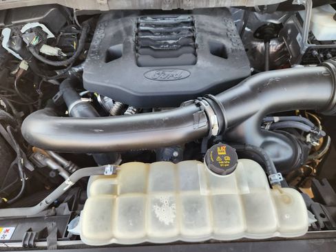 Certified 2021 Ford F150 Platinum w/ Equipment Group 701A High AWD/4WD image 30
