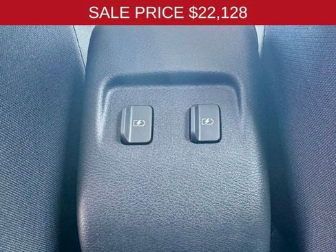 New 2024 Nissan Kicks SV image 20