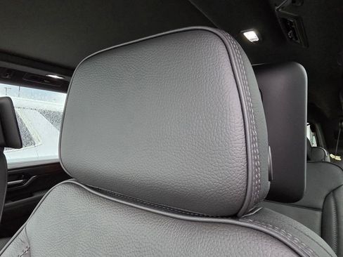 New 2026 GMC Yukon XL Denali w/ Advanced Technology Package image 22