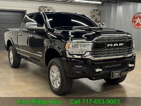 Used 2022 RAM 2500 Limited w/ Body-Colour Bumper Group image 1