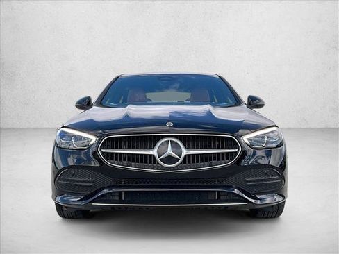 Used 2025 Mercedes-Benz C 300 Sedan image 3