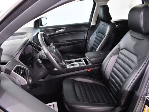 Used 2023 Ford Edge SEL w/ Convenience Package image 6