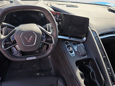 Used 2025 Chevrolet Corvette Z06 image 11