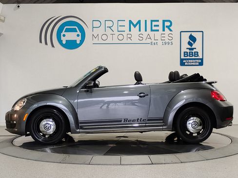 Used 2013 Volkswagen Beetle 2.5 image 3